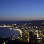아파트 Muchosol